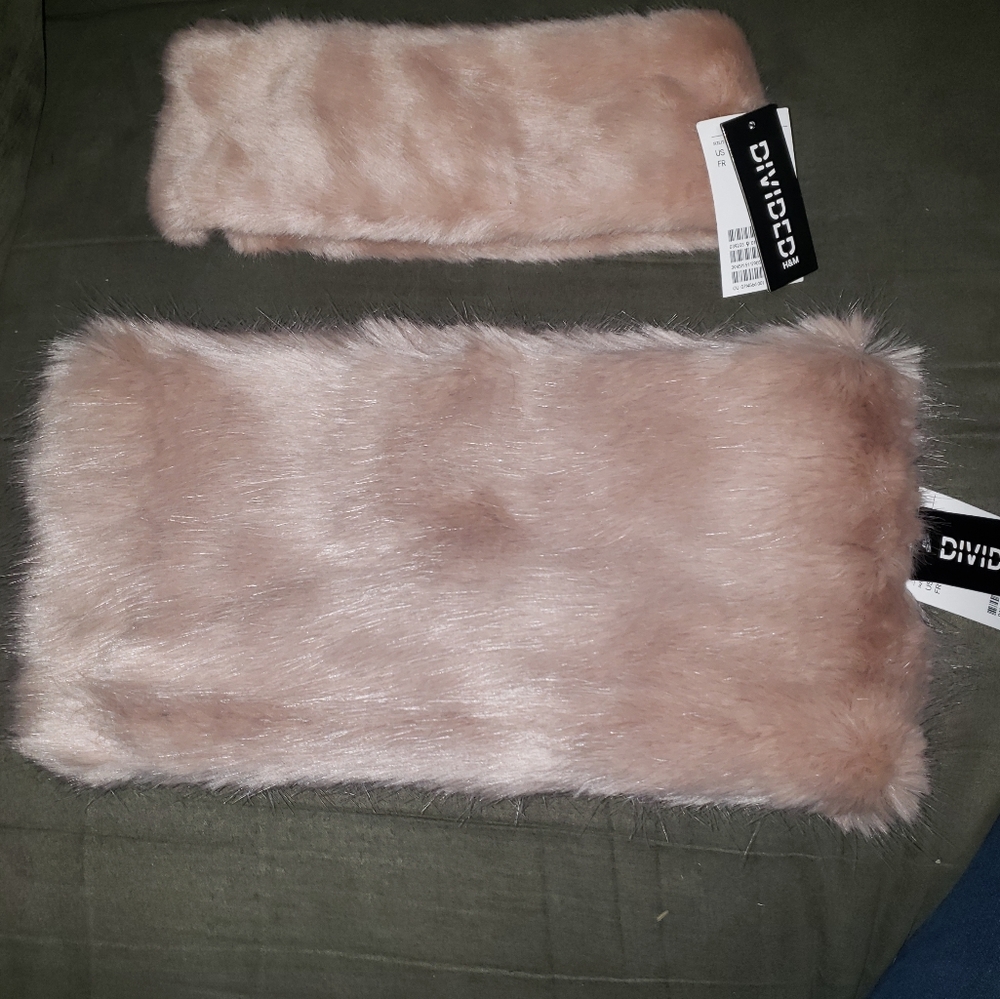 H&M Divided pink fur cowl scarf and headband